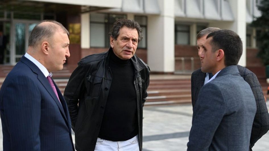 В Майкопе стартовал проект СТД «Театр. Мастера»